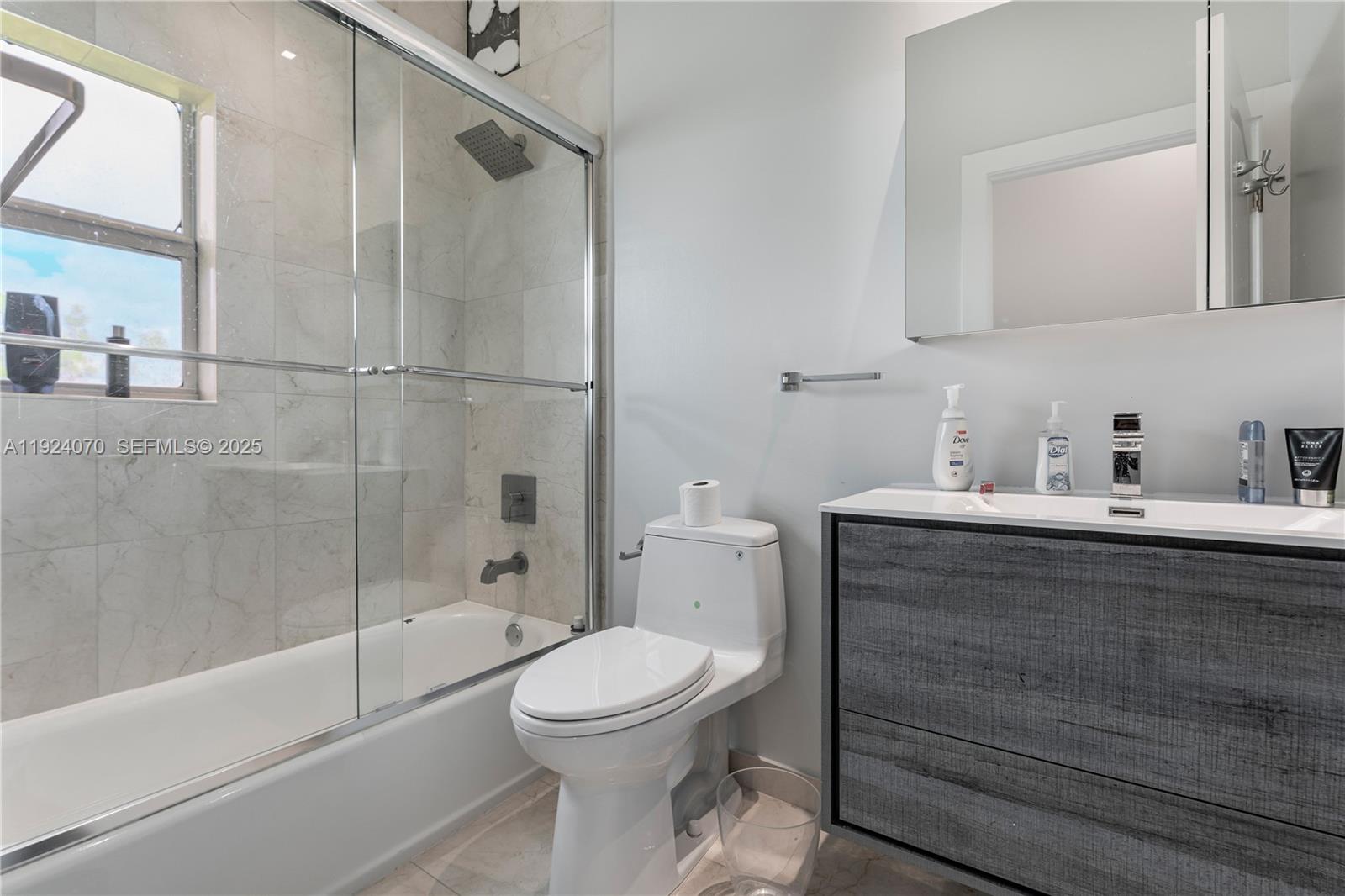 18460 NE 30th Ave #18460, Aventura FL 33160