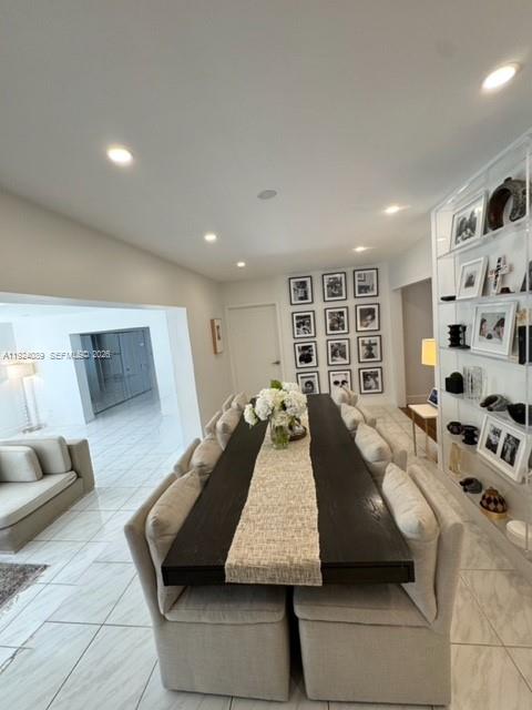 1558 Sevilla Ave, Coral Gables FL 33134