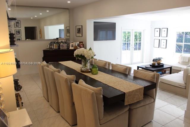 1558 Sevilla Ave, Coral Gables FL 33134
