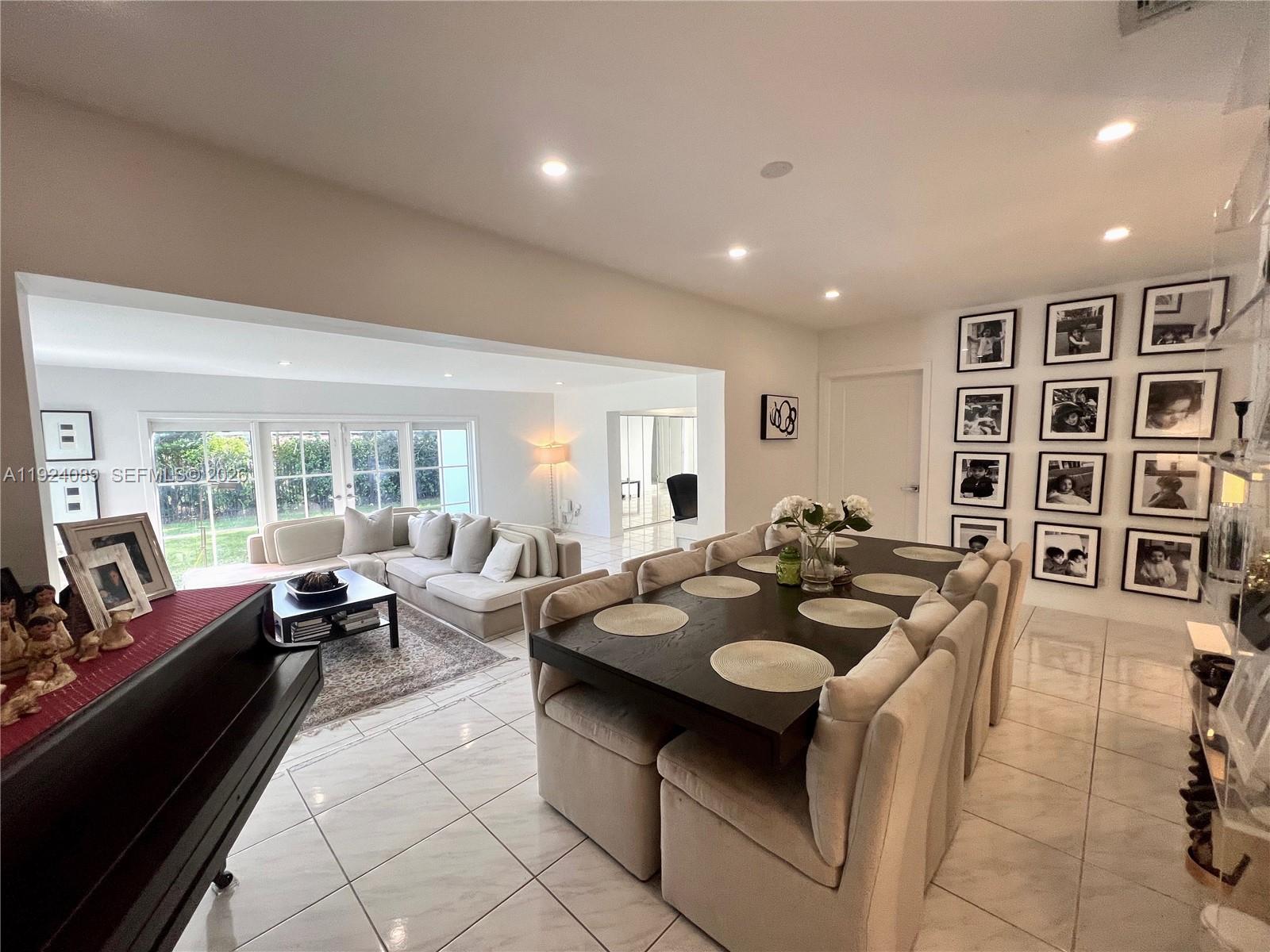 1558 Sevilla Ave, Coral Gables FL 33134