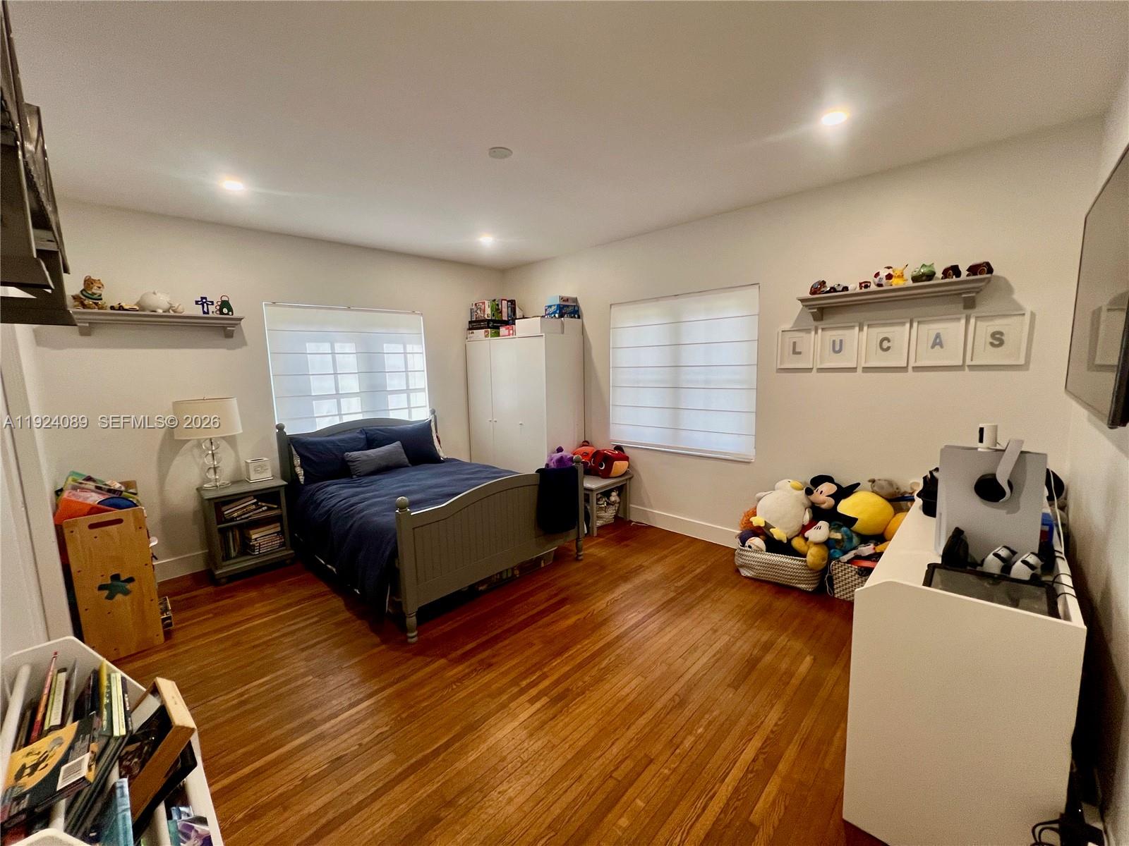 1558 Sevilla Ave, Coral Gables FL 33134