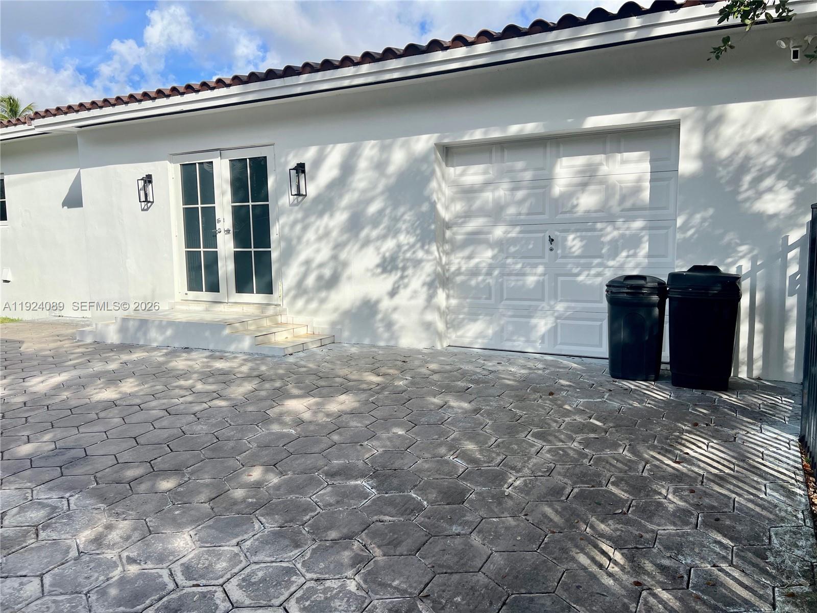1558 Sevilla Ave, Coral Gables FL 33134