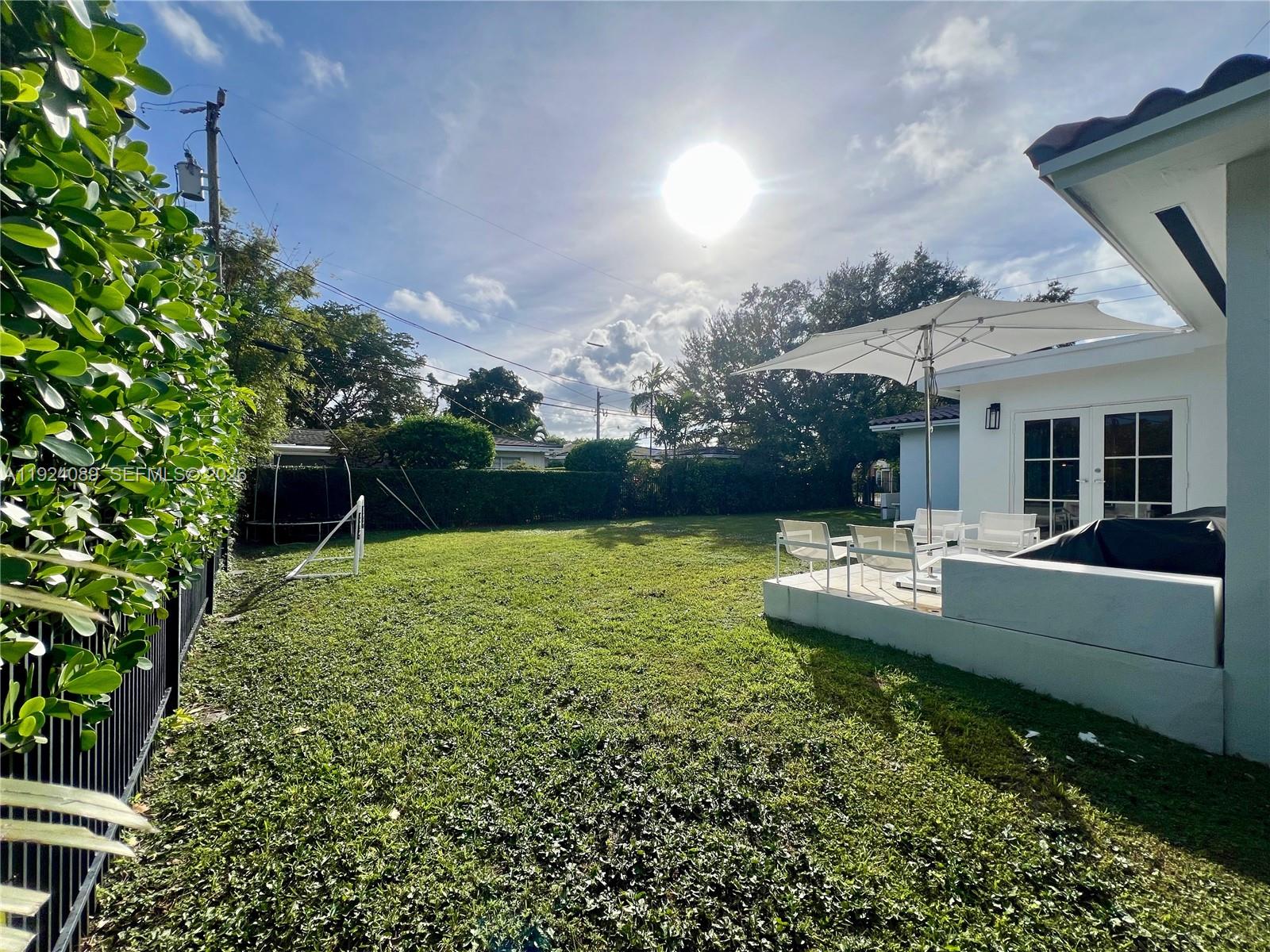 1558 Sevilla Ave, Coral Gables FL 33134