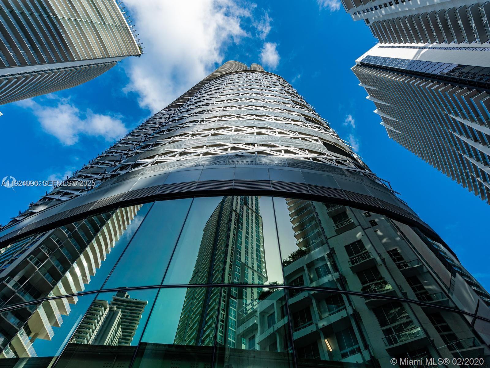 1000 Brickell Plaza #3501, Miami FL 33131
