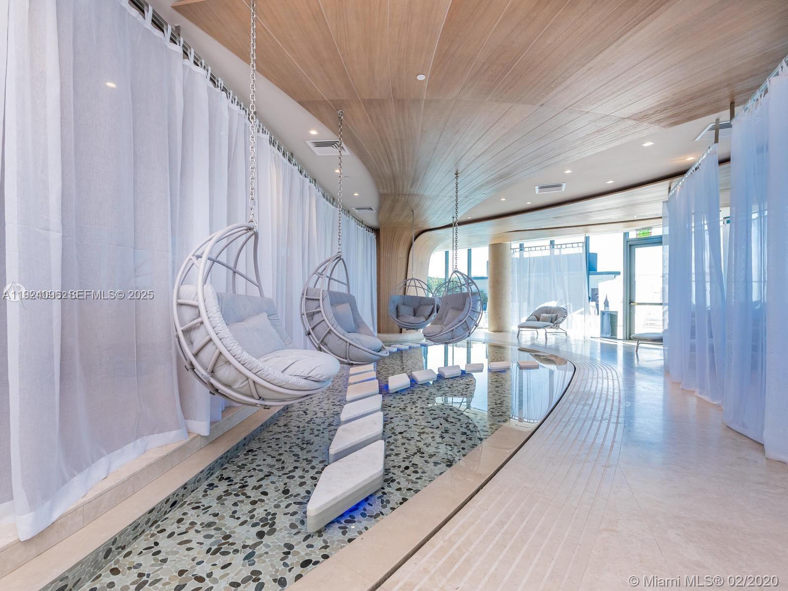 1000 Brickell Plaza #3501, Miami FL 33131