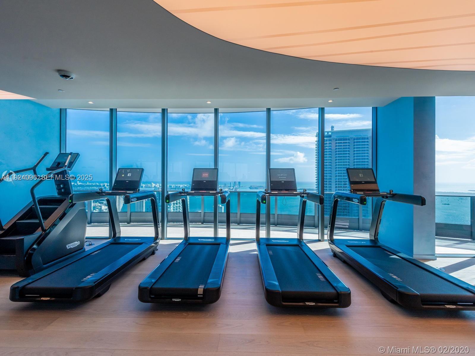 1000 Brickell Plaza #3501, Miami FL 33131