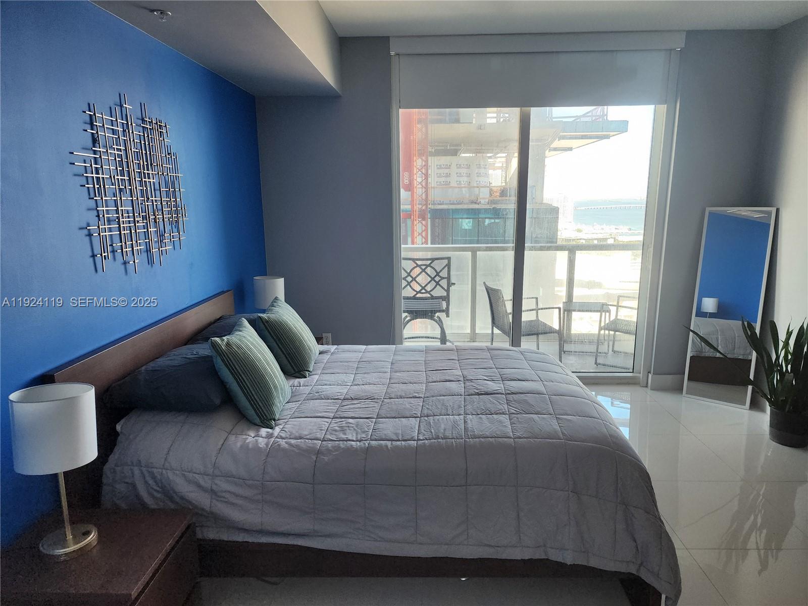 244 Biscayne Blvd #3006, Miami FL 33132