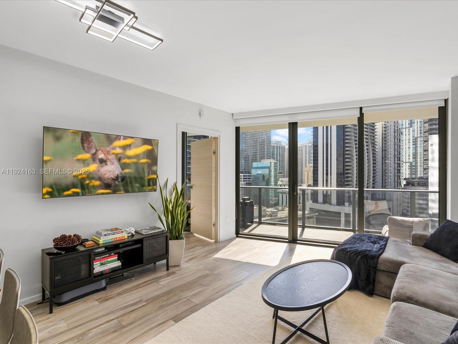 801 S Miami Ave #1603, Miami FL 33130