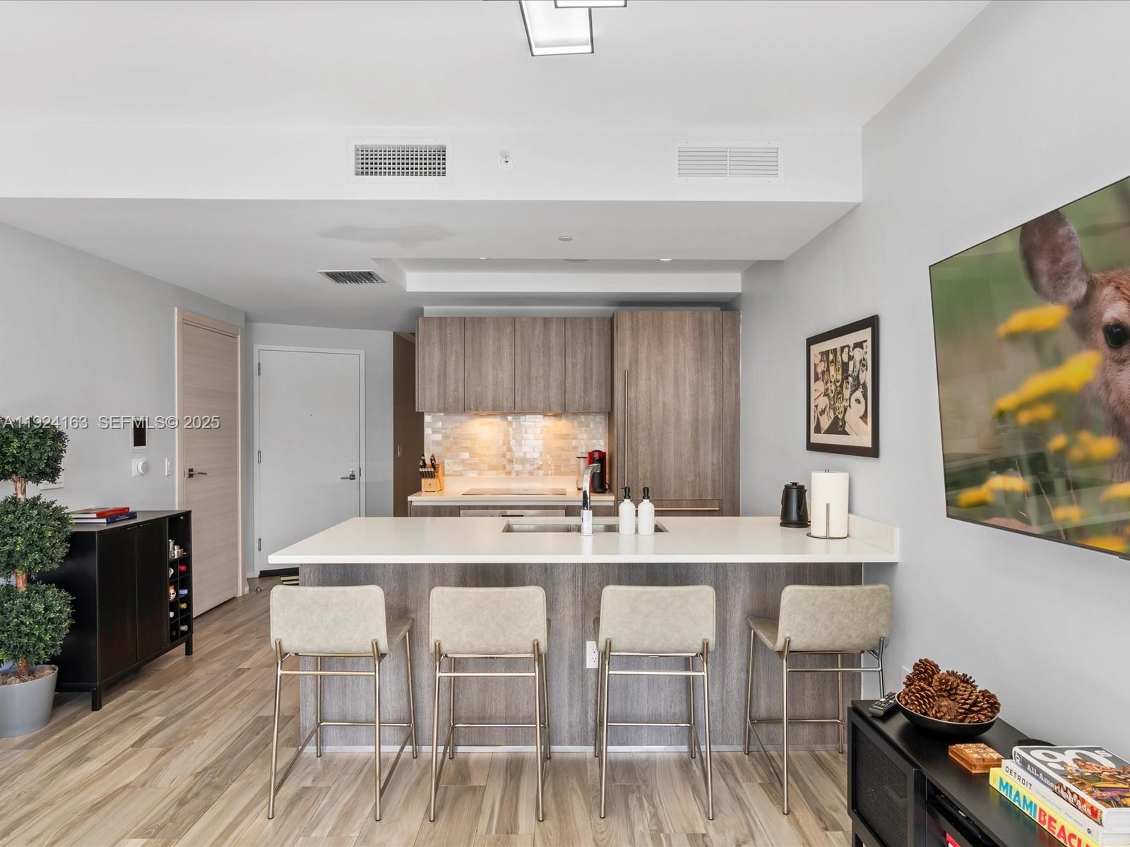 801 S Miami Ave #1603, Miami FL 33130