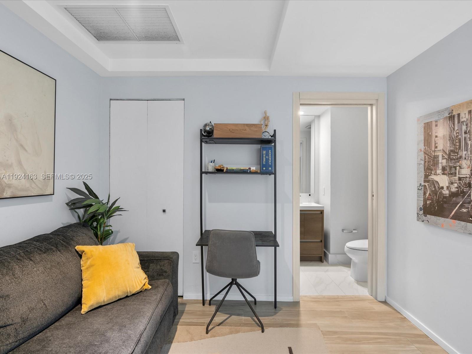 801 S Miami Ave #1603, Miami FL 33130