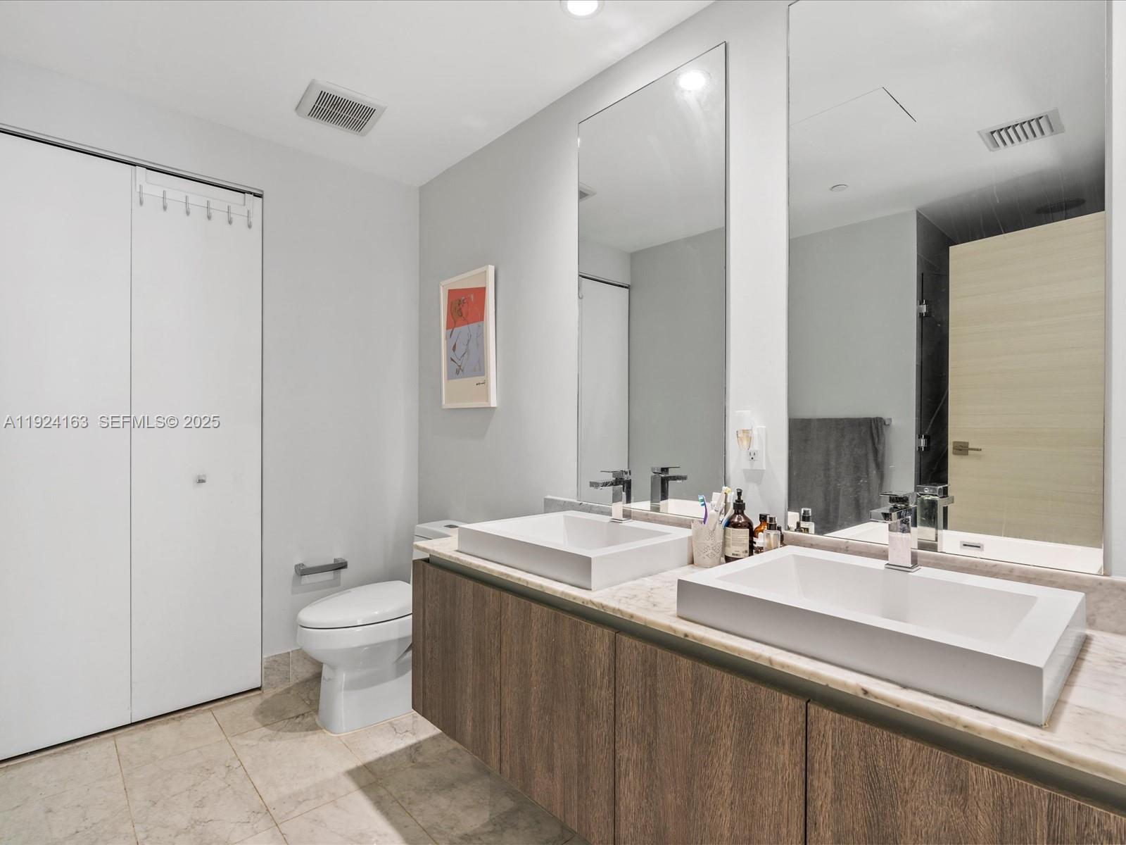 801 S Miami Ave #1603, Miami FL 33130