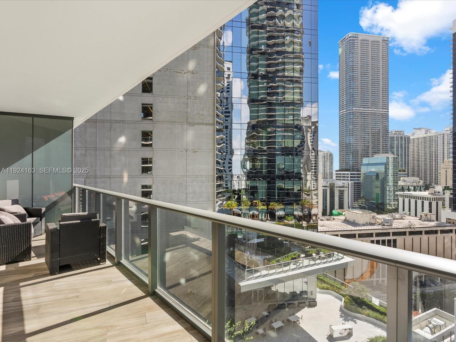 801 S Miami Ave #1603, Miami FL 33130