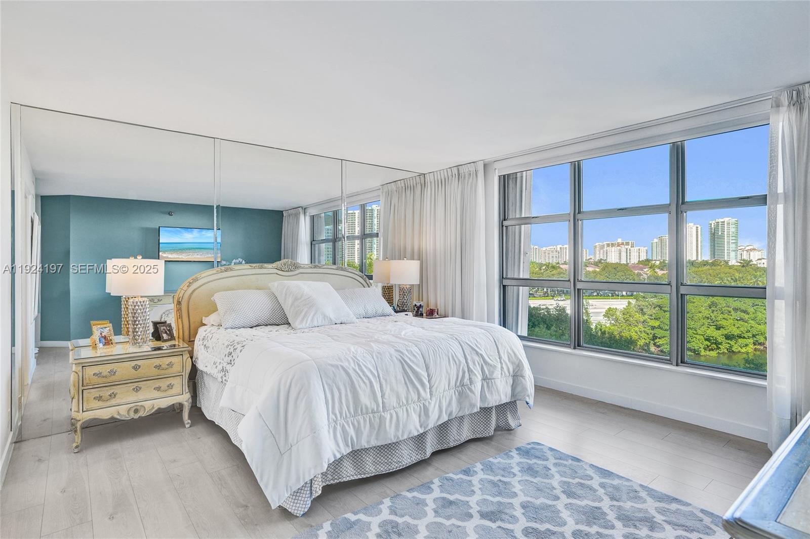 3400 NE 192nd St #612, Aventura FL 33180