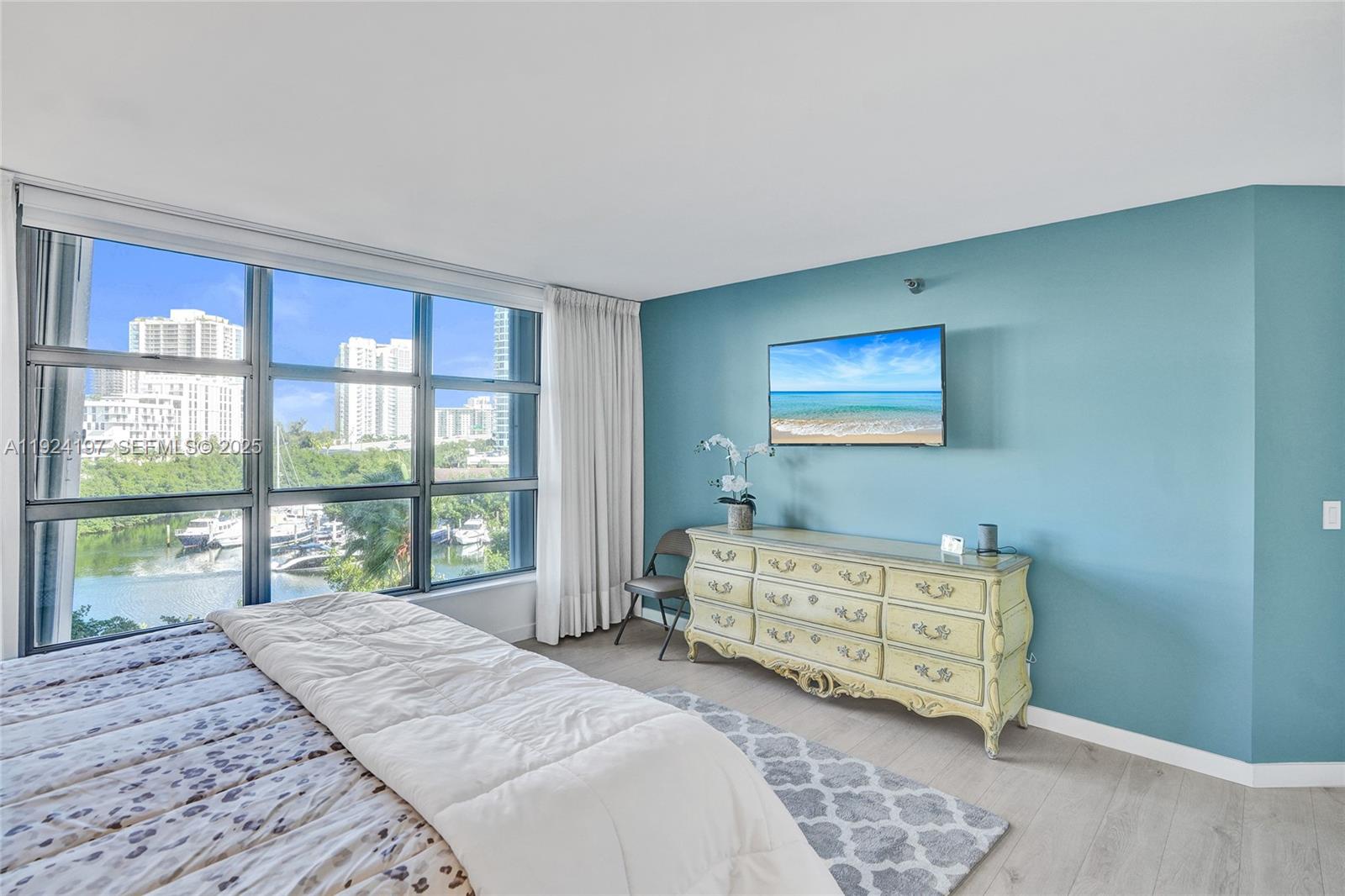 3400 NE 192nd St #612, Aventura FL 33180