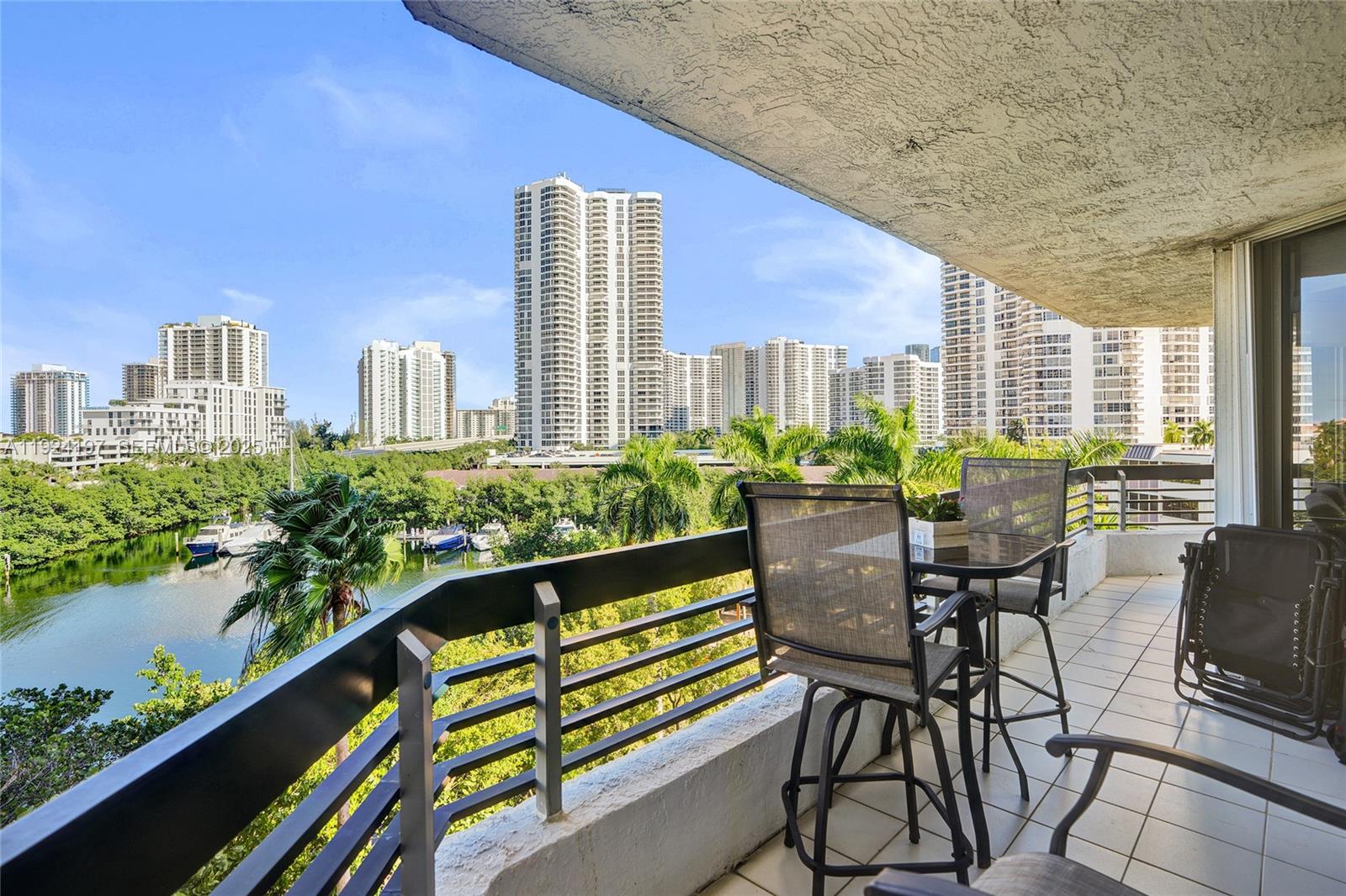 3400 NE 192nd St #612, Aventura FL 33180