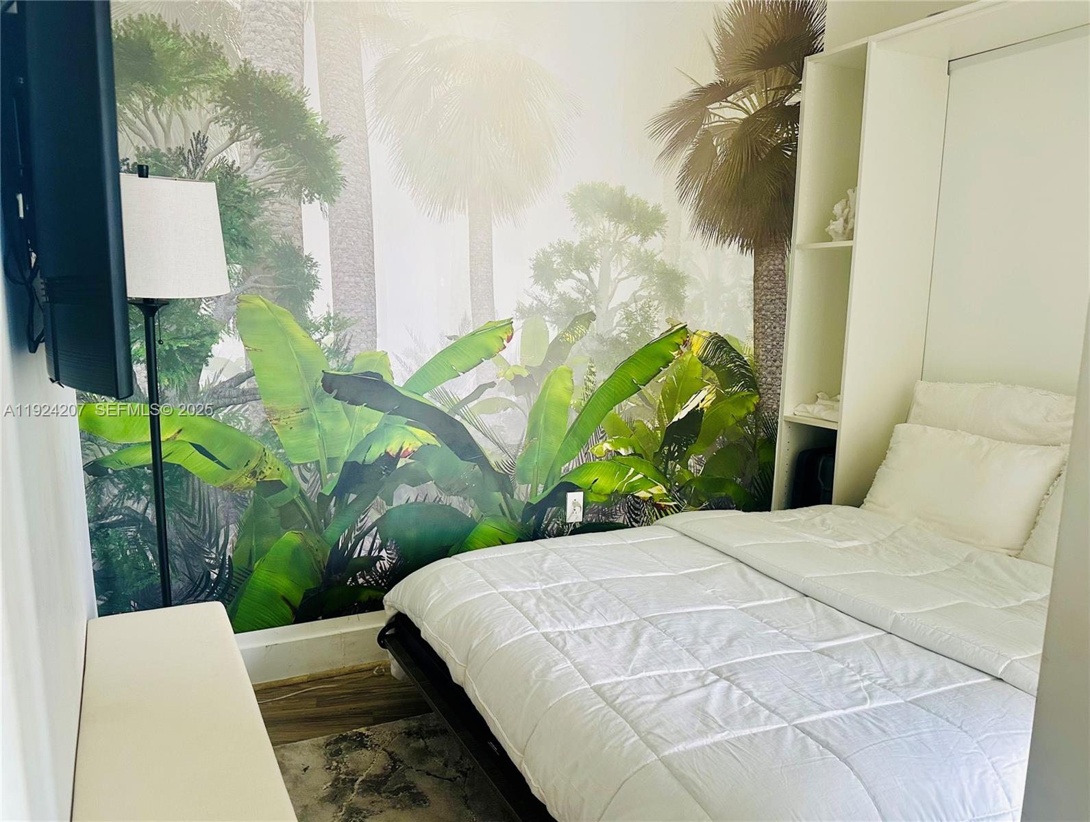 121 NE 34th St #3014, Miami FL 33137