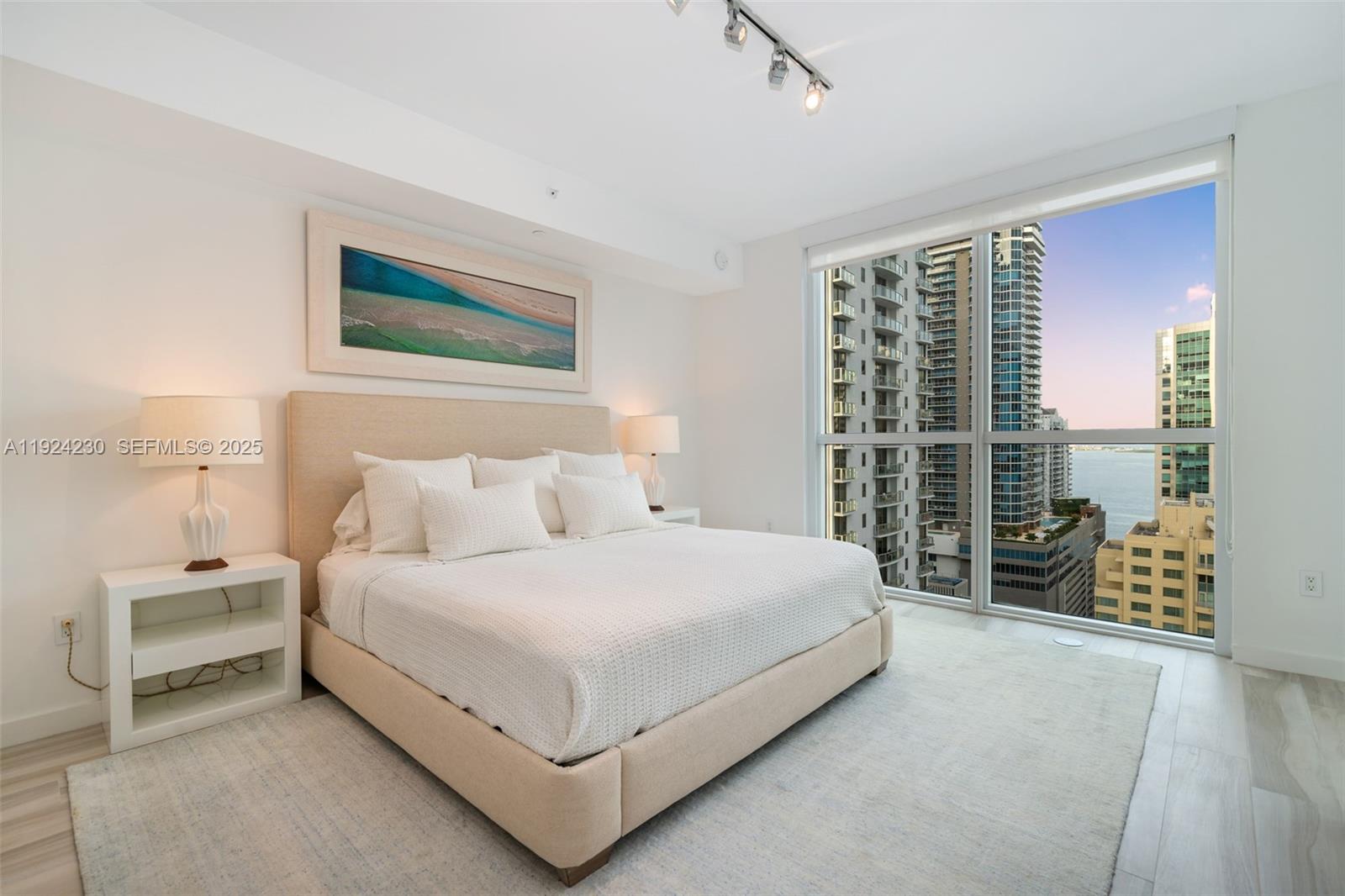 1080 Brickell Ave #2706, Miami FL 33131
