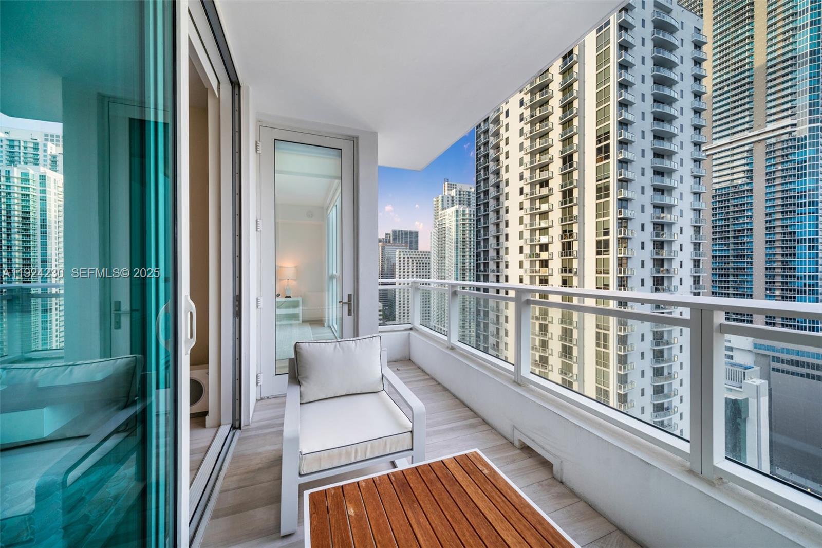 1080 Brickell Ave #2706, Miami FL 33131