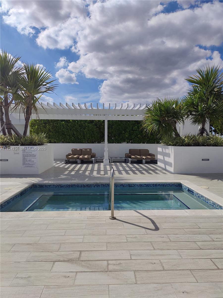 4250 Biscayne Blvd #514, Miami FL 33137
