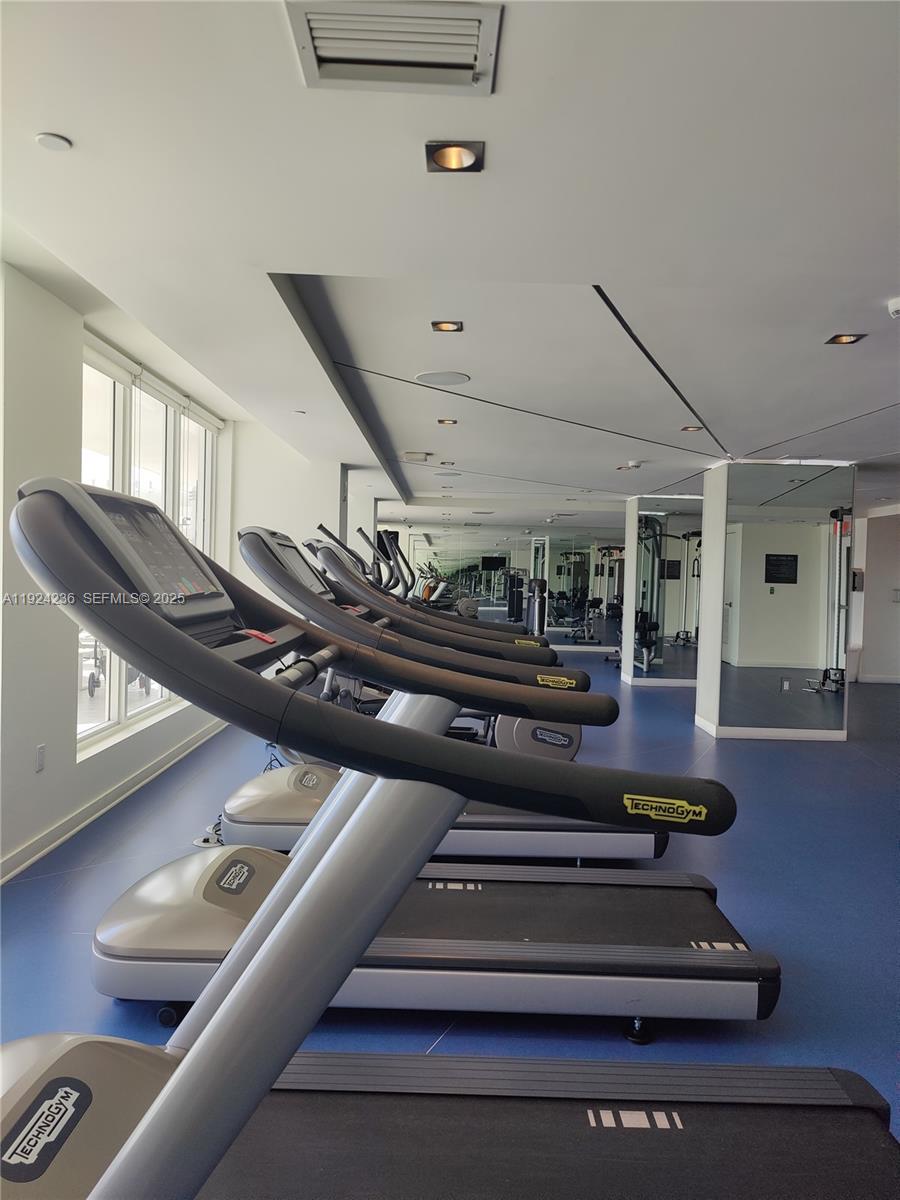 4250 Biscayne Blvd #514, Miami FL 33137