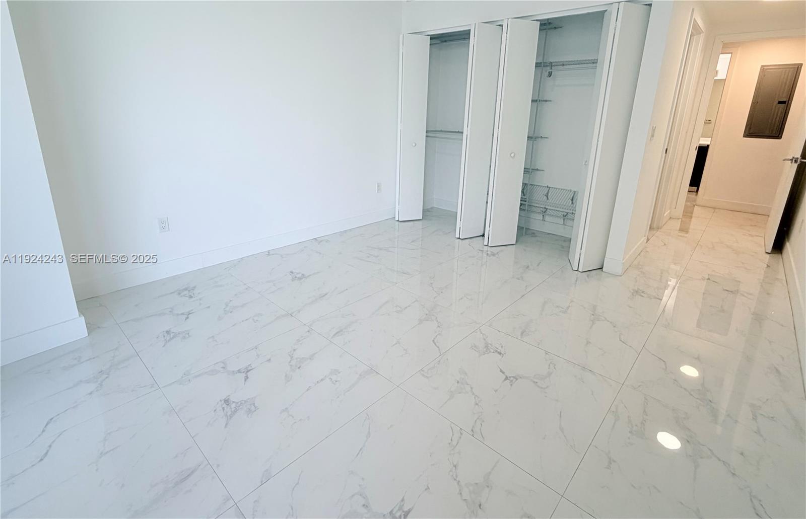 488 NE 18th St #2310, Miami FL 33132