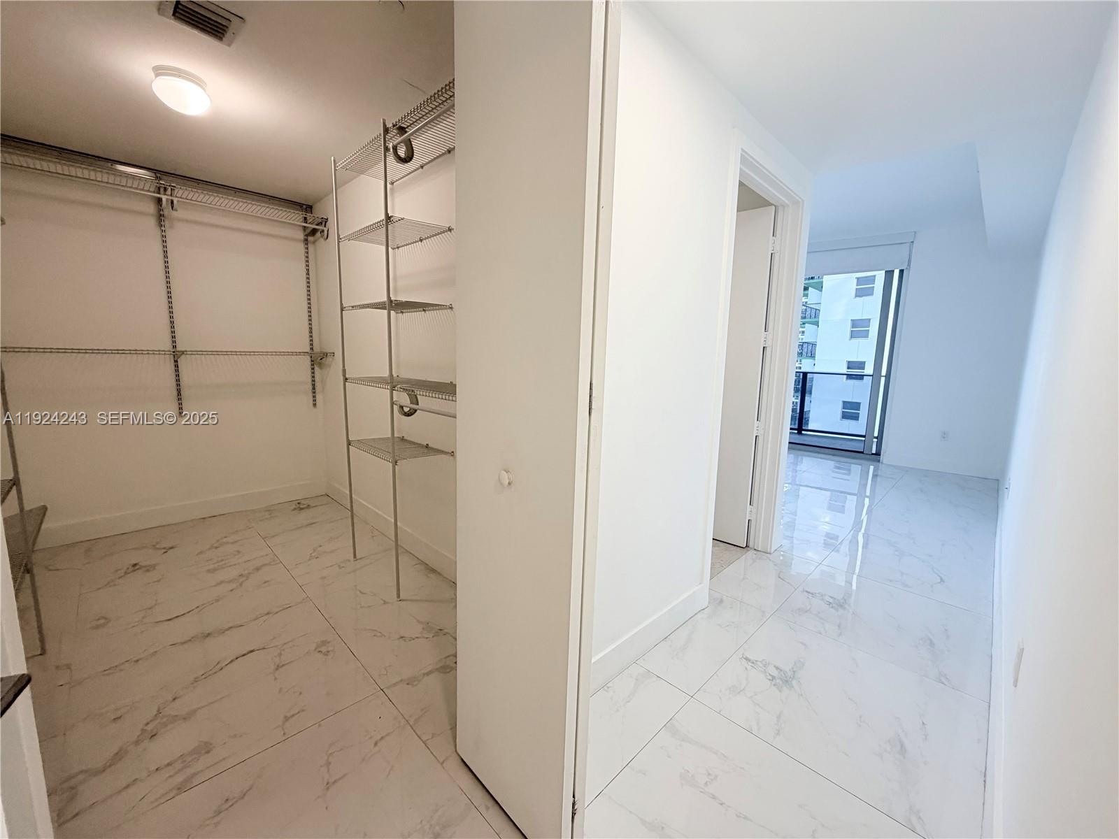 488 NE 18th St #2310, Miami FL 33132