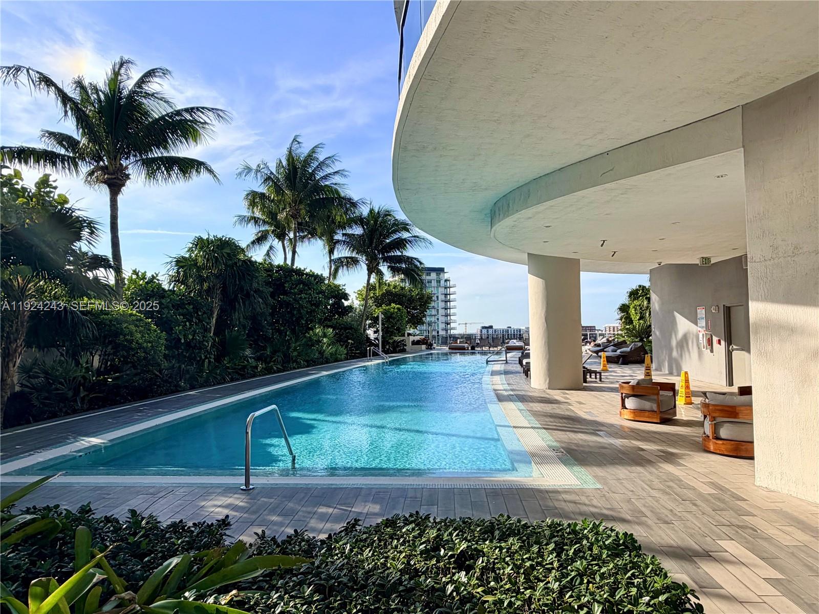 488 NE 18th St #2310, Miami FL 33132