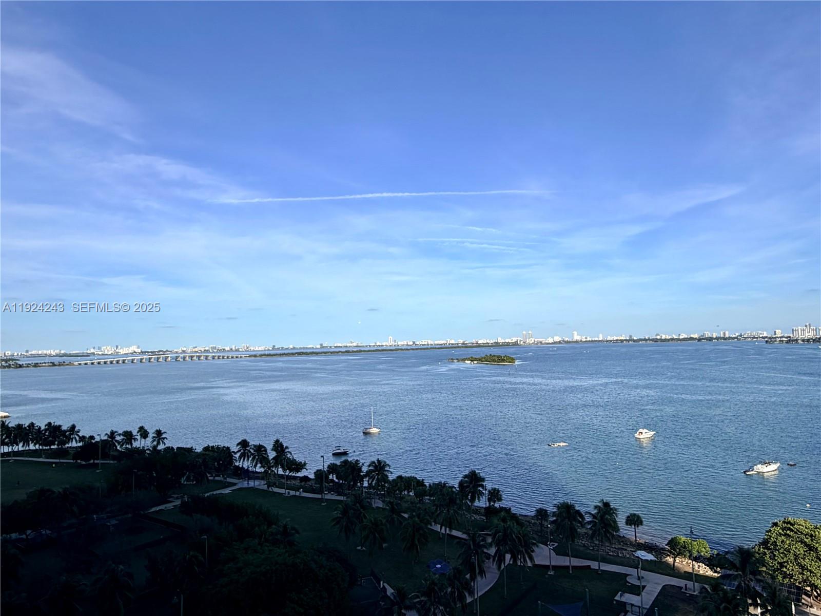 488 NE 18th St #2310, Miami FL 33132