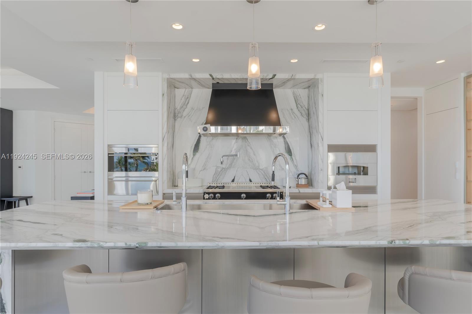 17975 Collins Ave #502, Sunny Isles Beach FL 33160