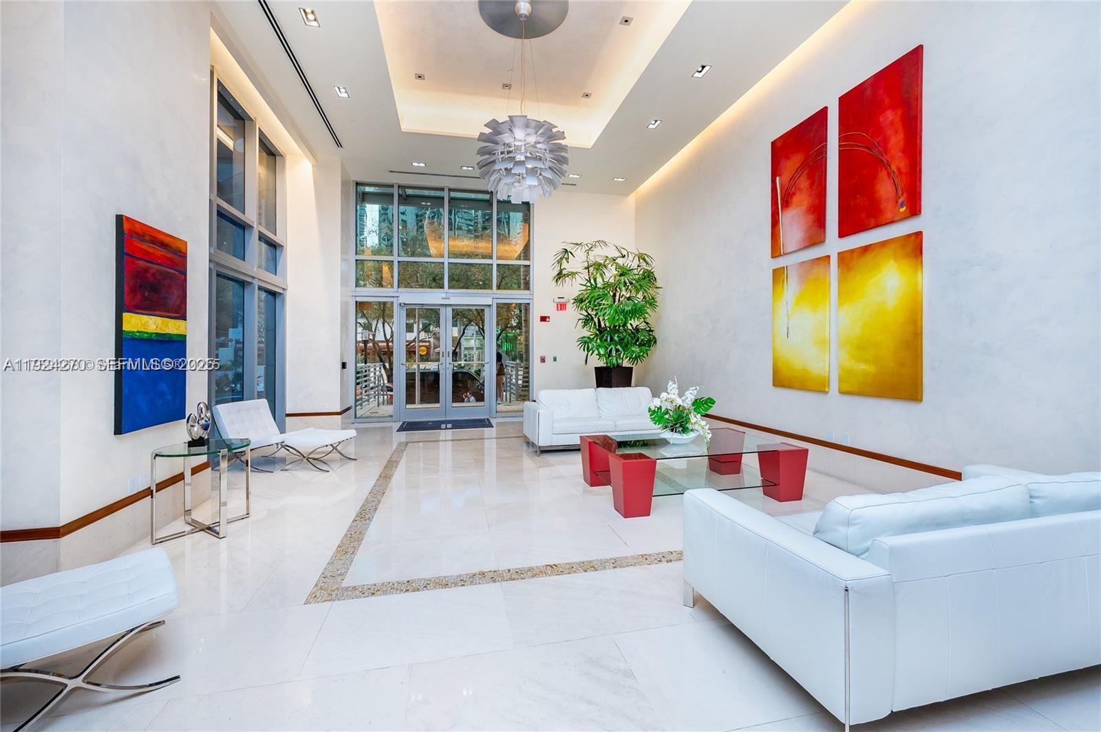 1060 Brickell Ave #2707, Miami FL 33131