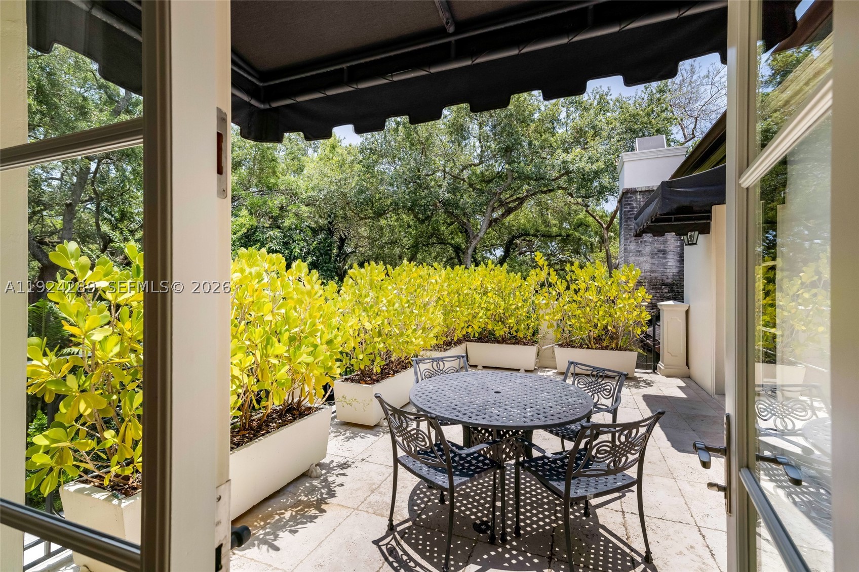 155 San Souci Dr, Coral Gables FL 33133