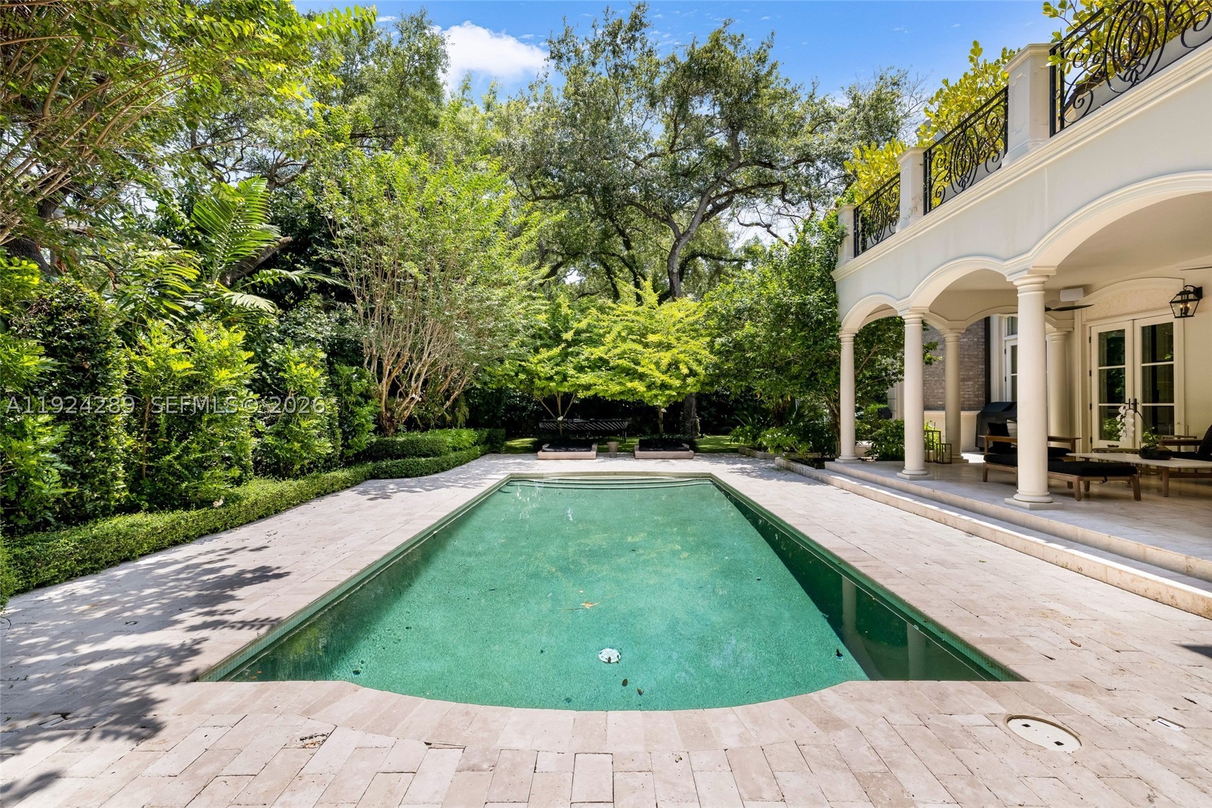 155 San Souci Dr, Coral Gables FL 33133