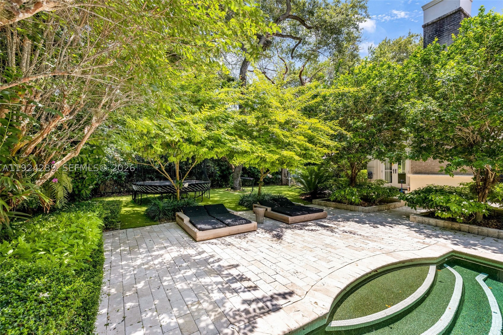 155 San Souci Dr, Coral Gables FL 33133