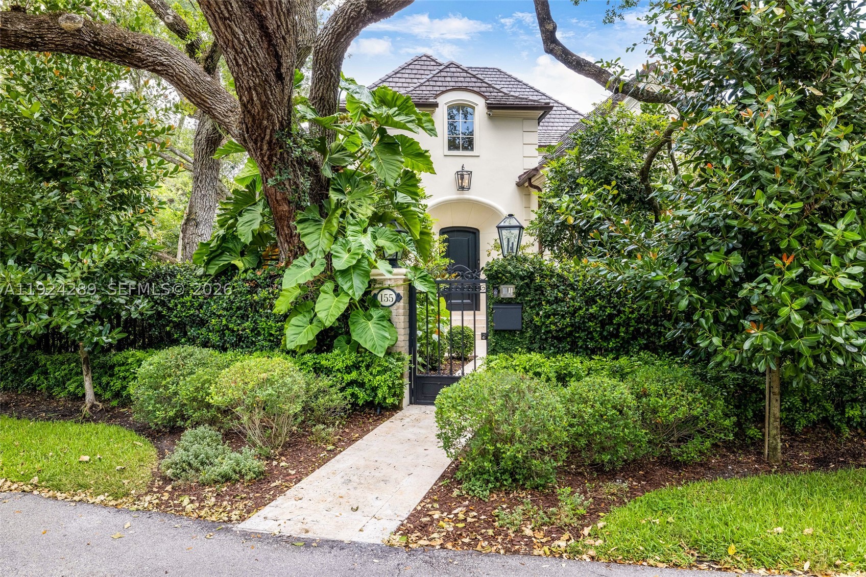 155 San Souci Dr, Coral Gables FL 33133