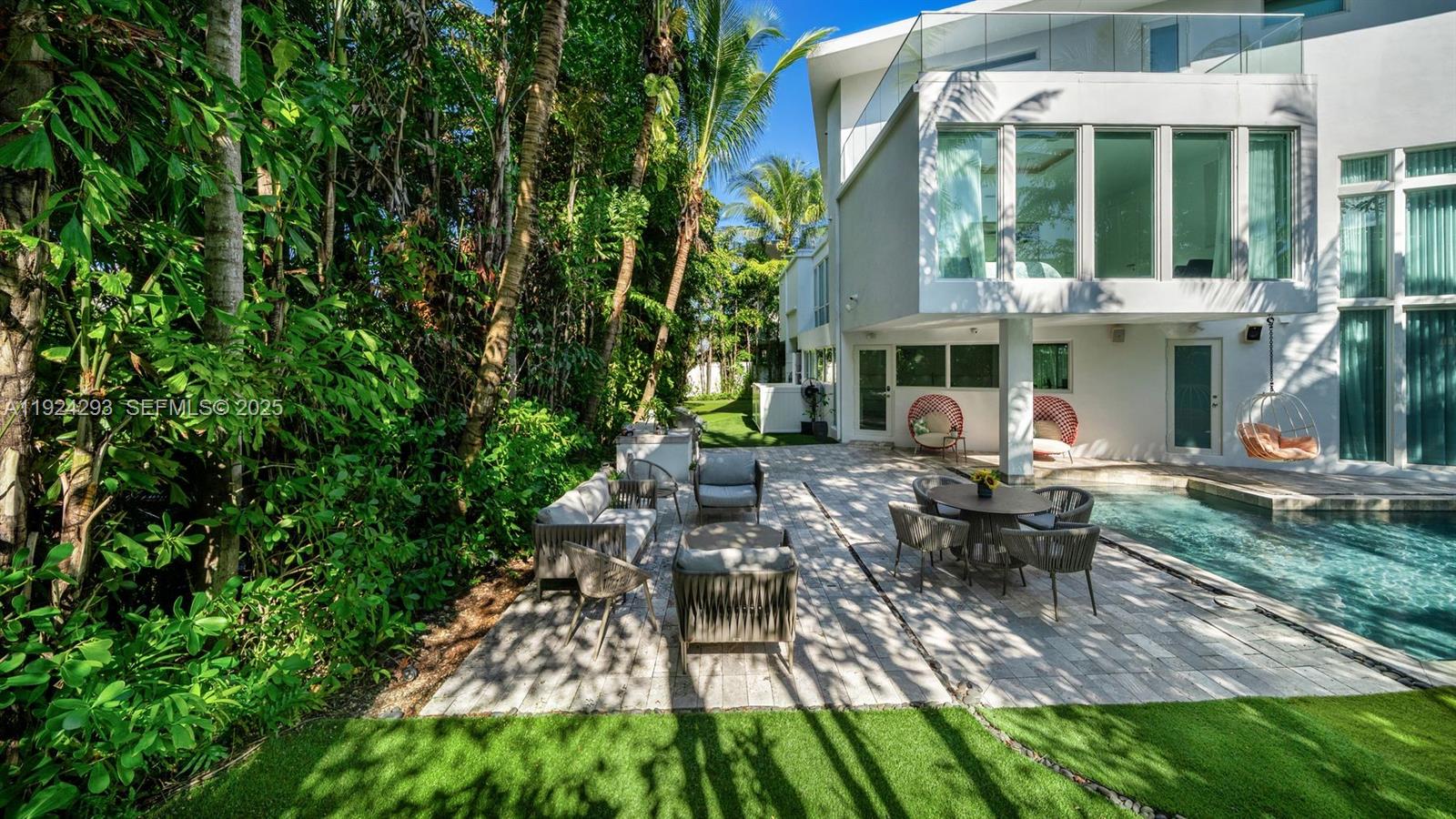 480 Ocean Blvd, Golden Beach FL 33160