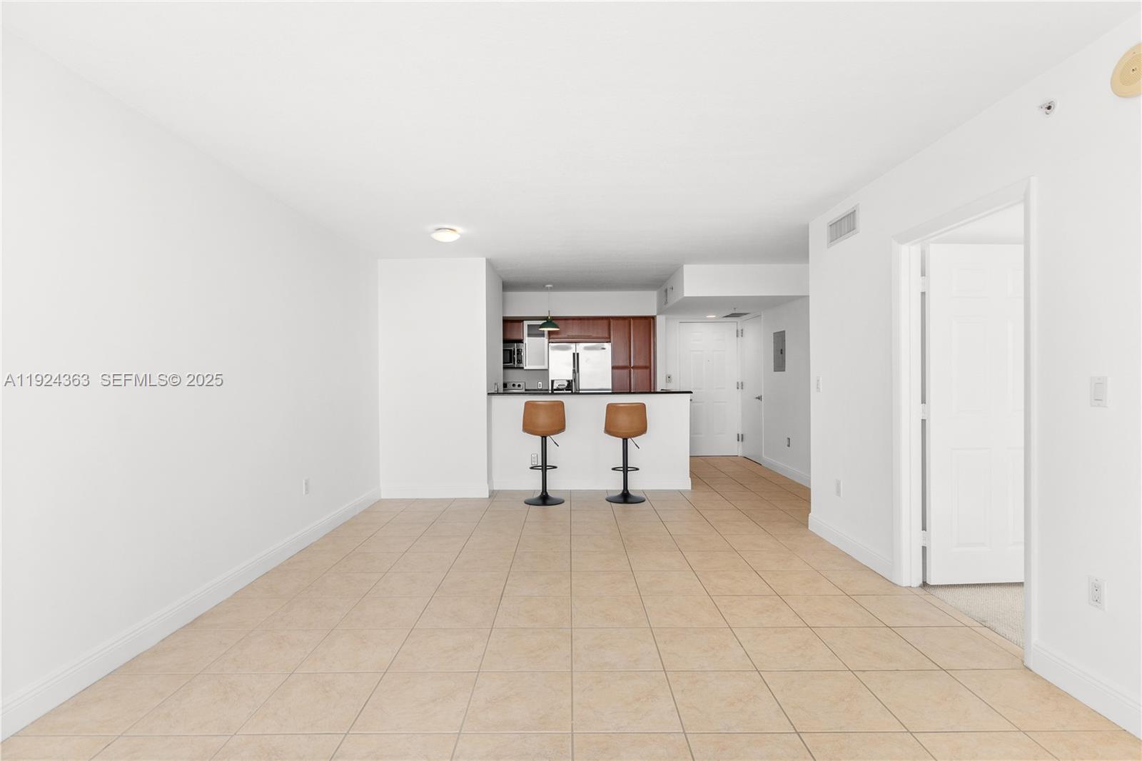 3232 coral way #905, Miami FL 33145