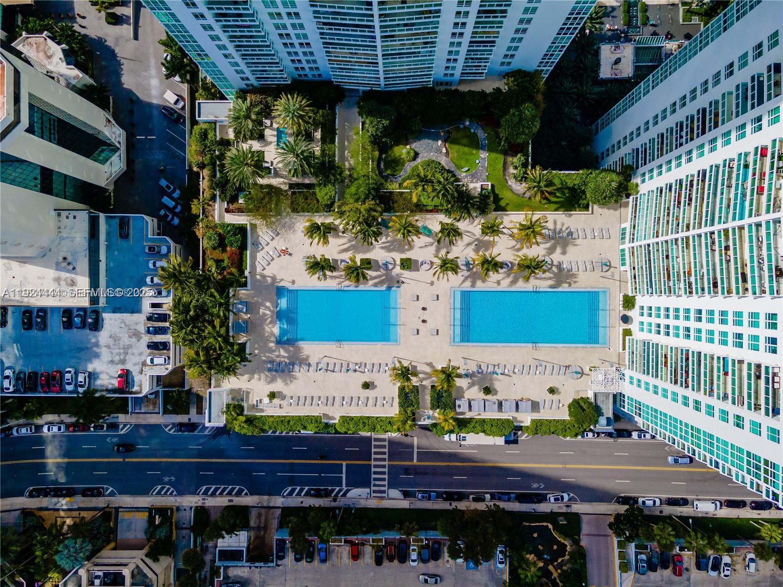 950 Brickell Bay Dr #4206, Miami FL 33131