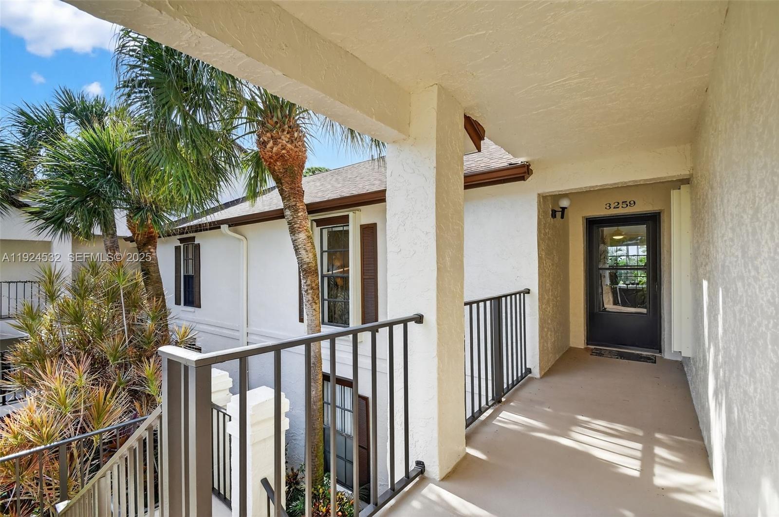 3259 Perimeter Dr #3259, Green Acres FL 33467