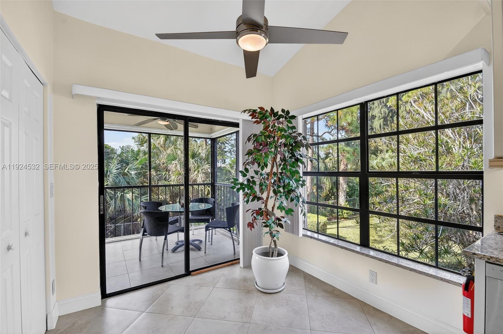 3259 Perimeter Dr #3259, Green Acres FL 33467
