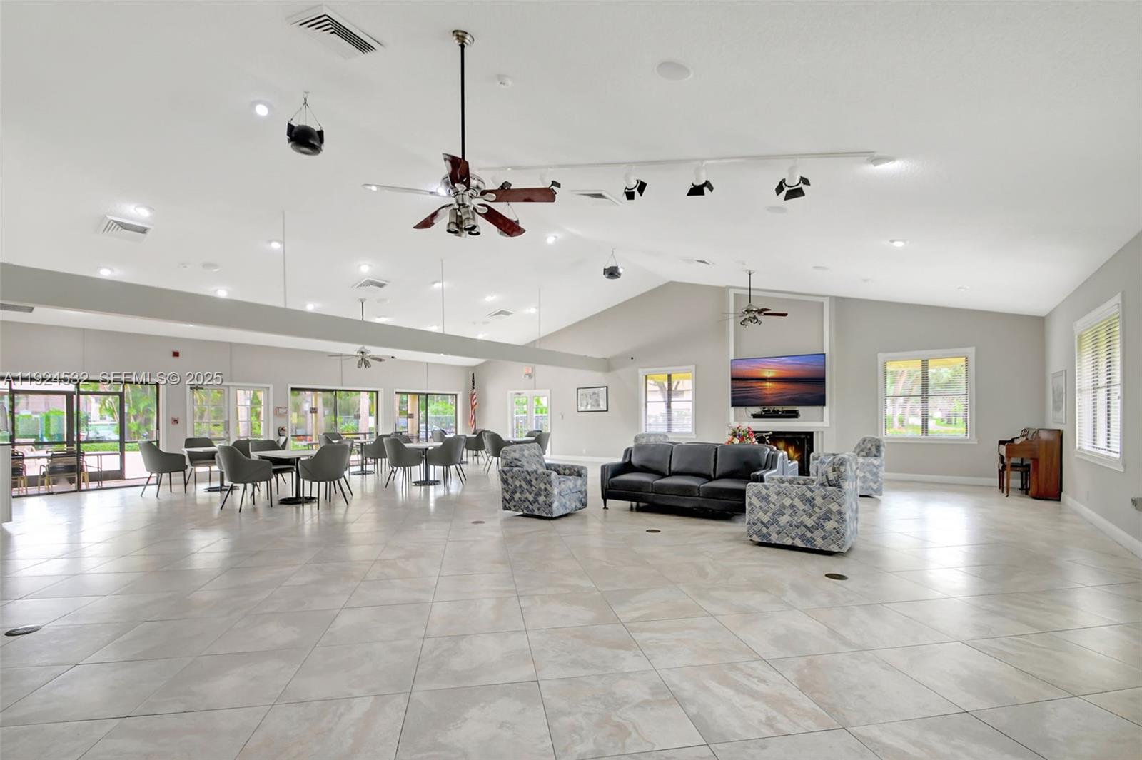 3259 Perimeter Dr #3259, Green Acres FL 33467