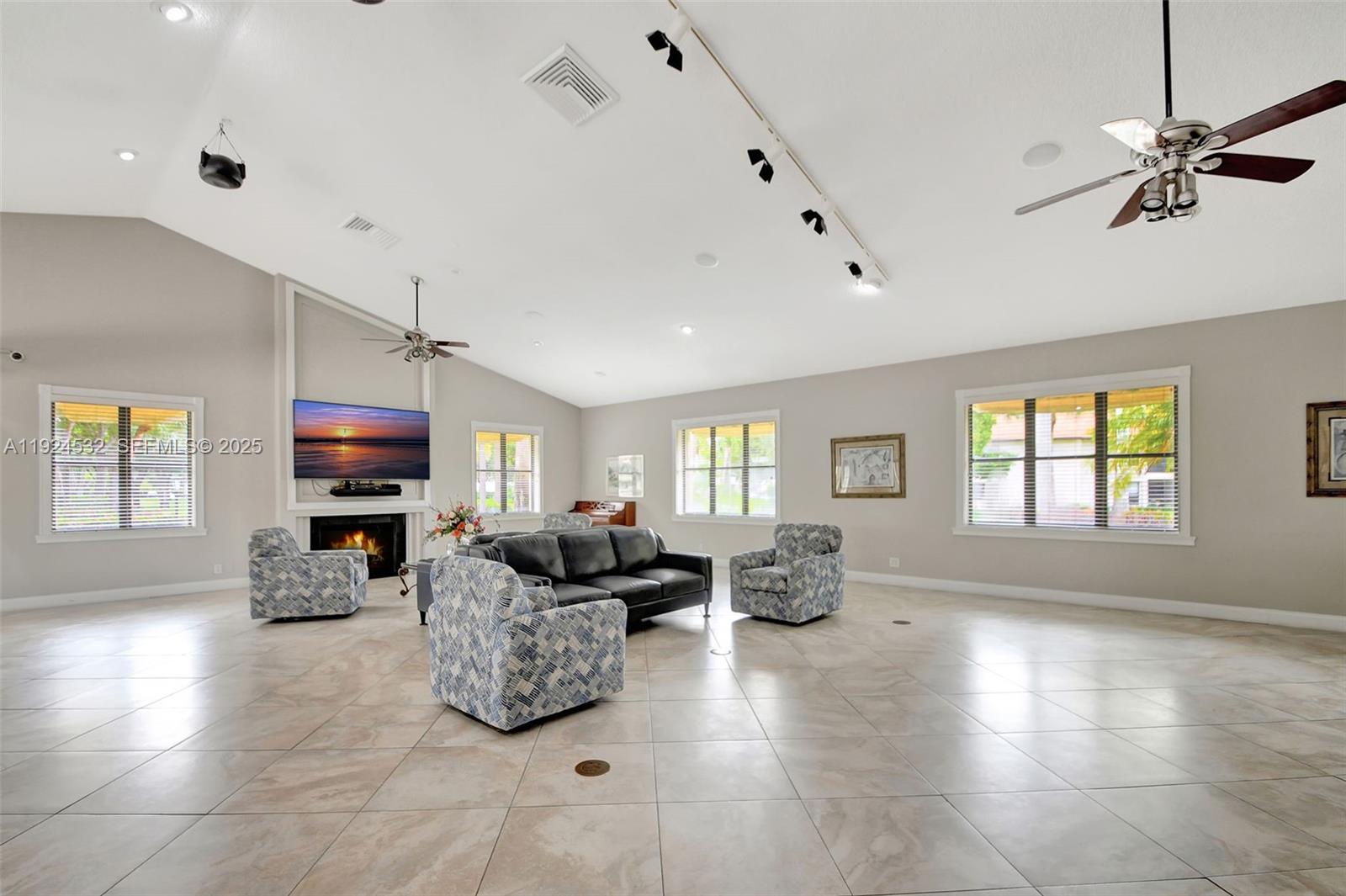 3259 Perimeter Dr #3259, Green Acres FL 33467