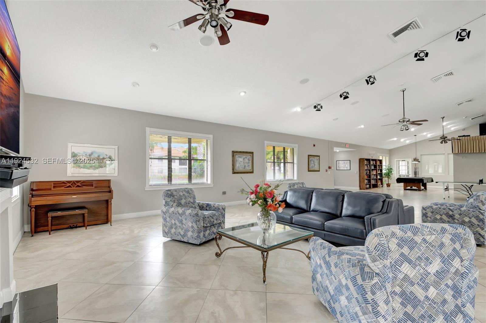 3259 Perimeter Dr #3259, Green Acres FL 33467