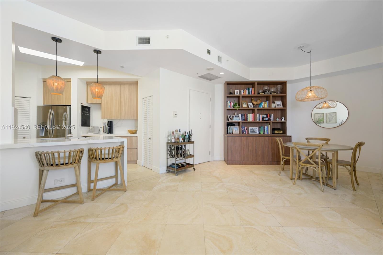 888 Brickell Key Dr #2909, Miami FL 33131