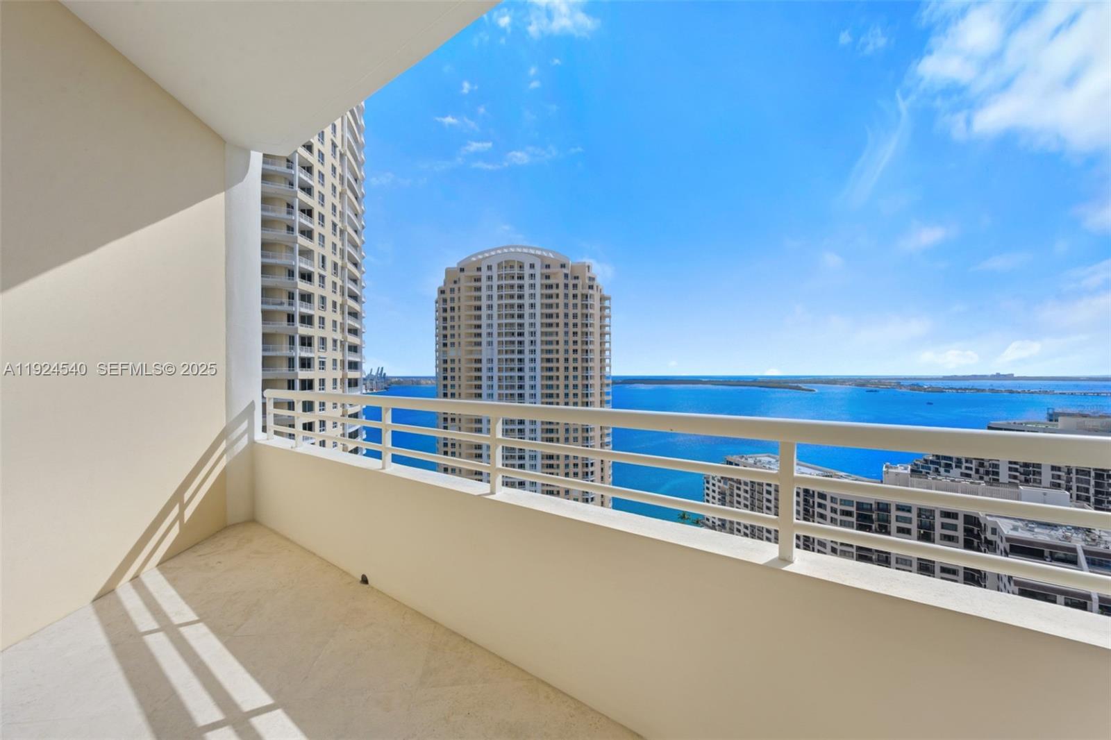 888 Brickell Key Dr #2909, Miami FL 33131