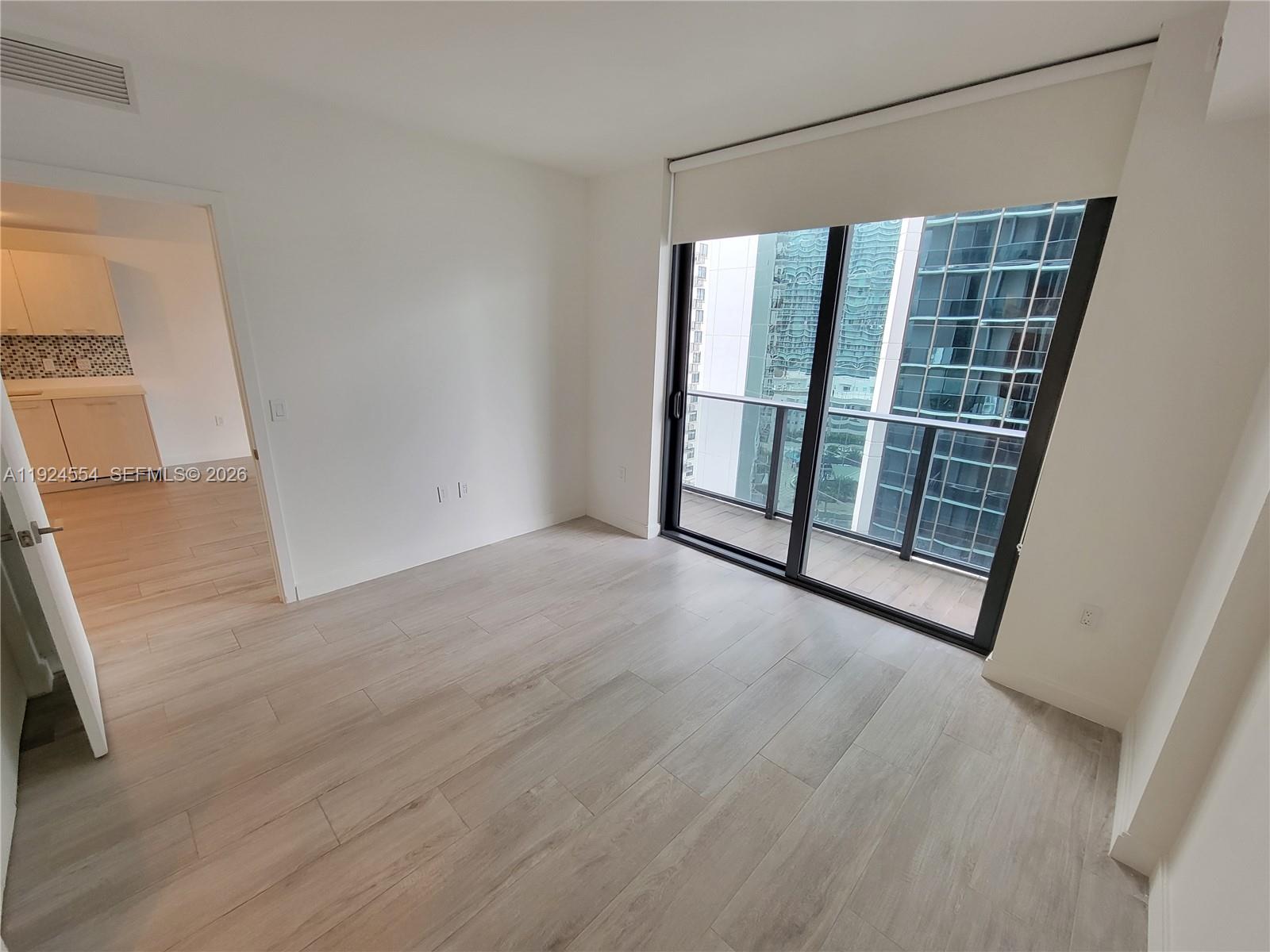 55 SW 9th st #1807, Miami FL 33130