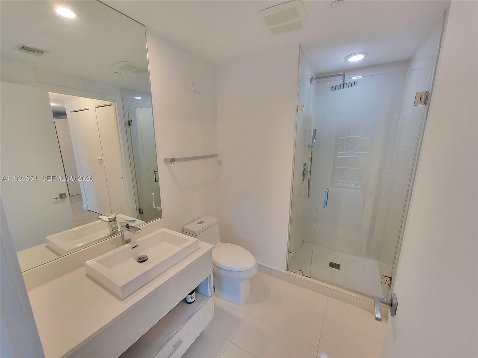 55 SW 9th st #1807, Miami FL 33130