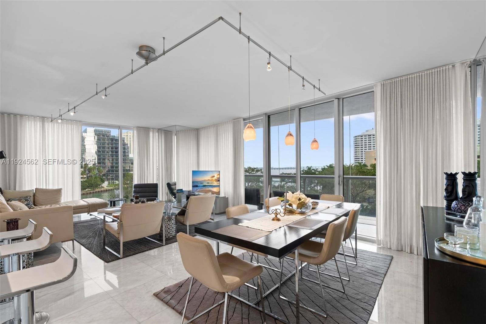 495 Brickell Ave #501, Miami FL 33131