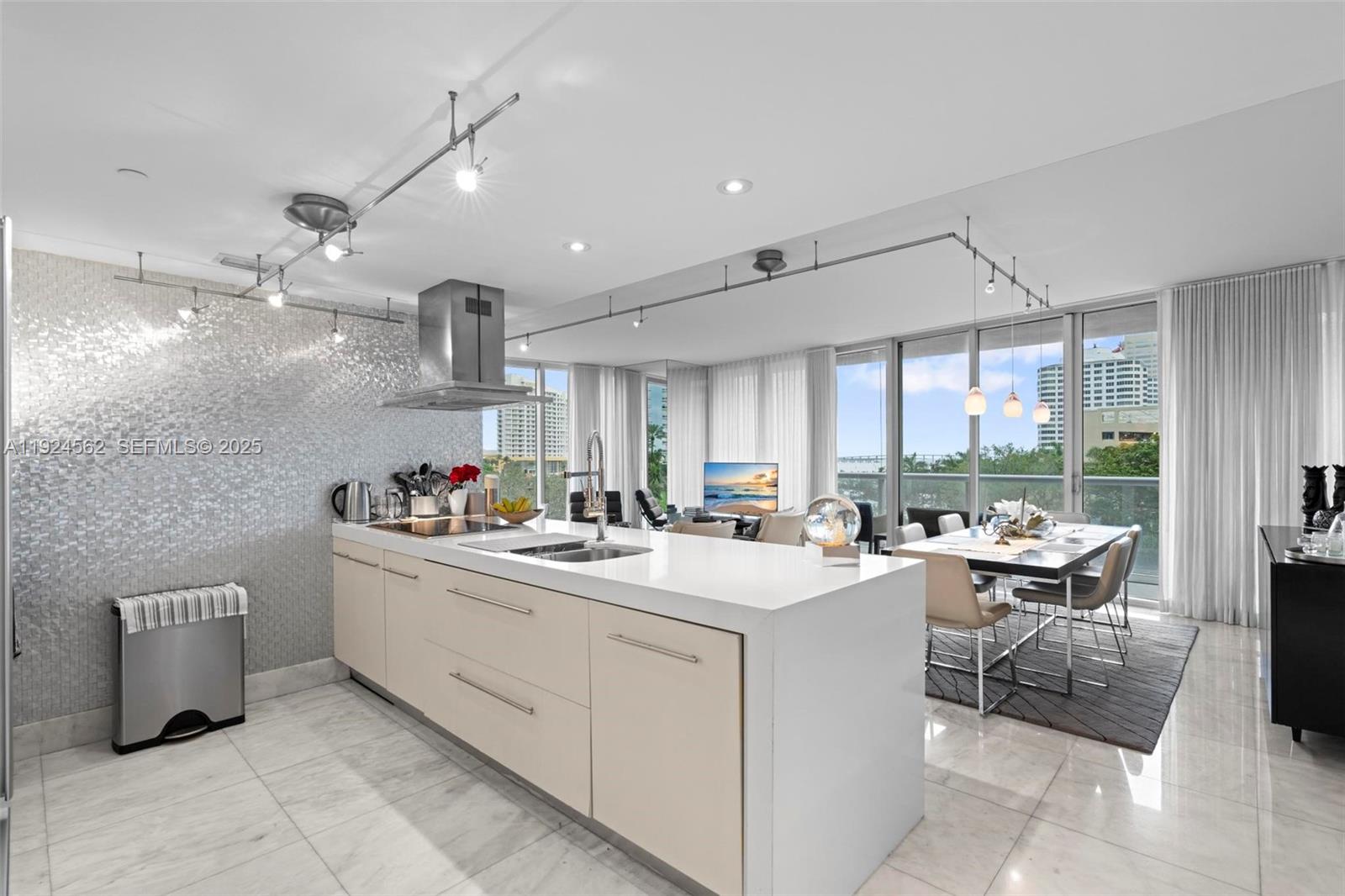 495 Brickell Ave #501, Miami FL 33131