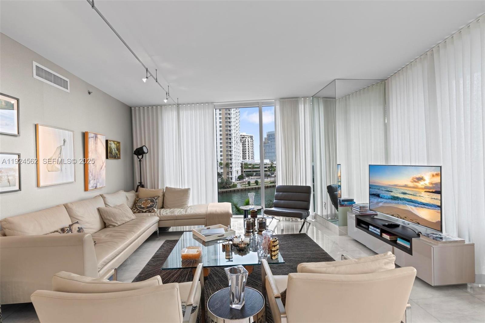 495 Brickell Ave #501, Miami FL 33131