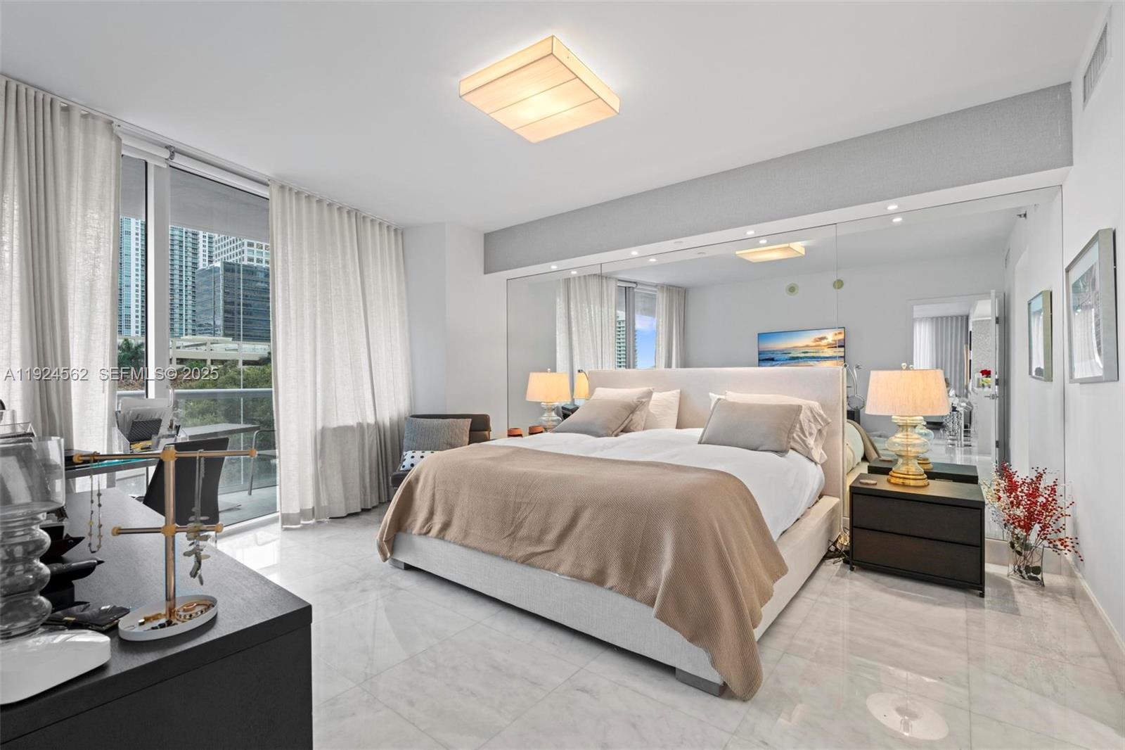 495 Brickell Ave #501, Miami FL 33131